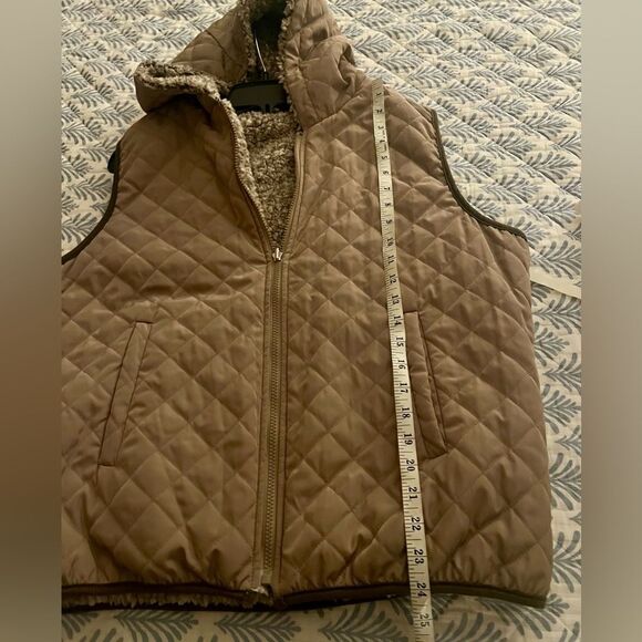 COFFEESHOP Nevaeh Reversible Wubby Vest new - Picture 13 of 16